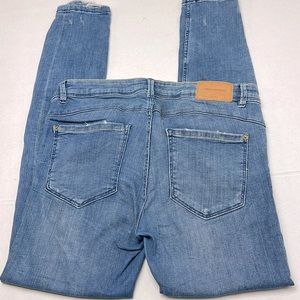 Zara Trafaluc Denim Wear Girl Ripped Distressed Blue Jeans Size 8